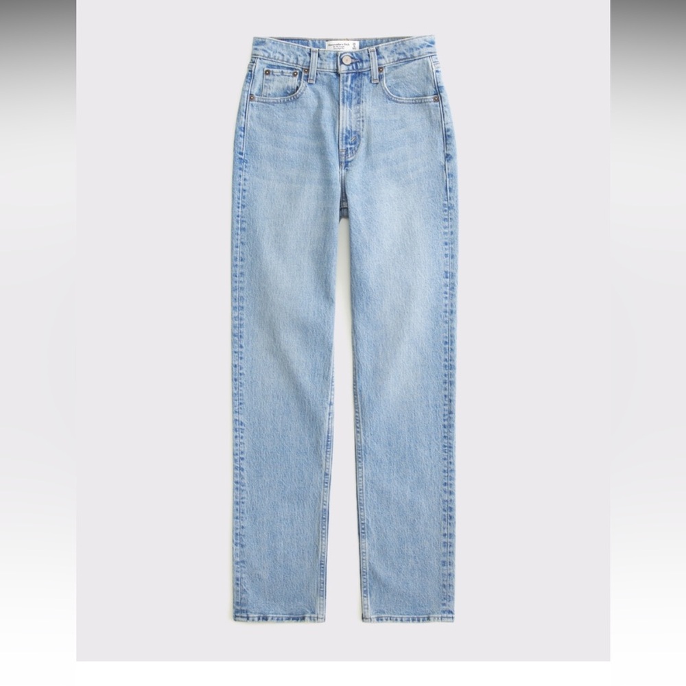 Abercrombie & Fitch The 90s Straight Ultra High Rise